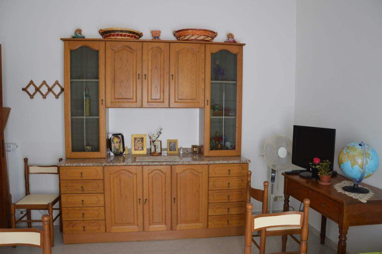 B&B Vicolo Del Chiostro Aci Sant'Antonio Luaran gambar