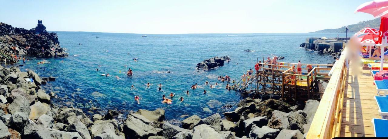 B&B Vicolo Del Chiostro Aci Sant'Antonio Luaran gambar