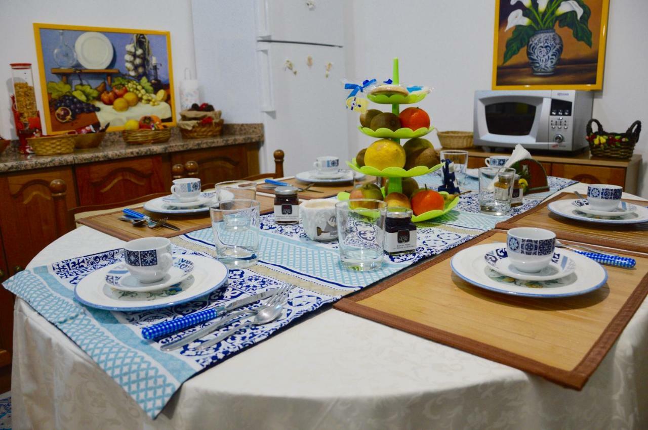 B&B Vicolo Del Chiostro Aci Sant'Antonio Luaran gambar