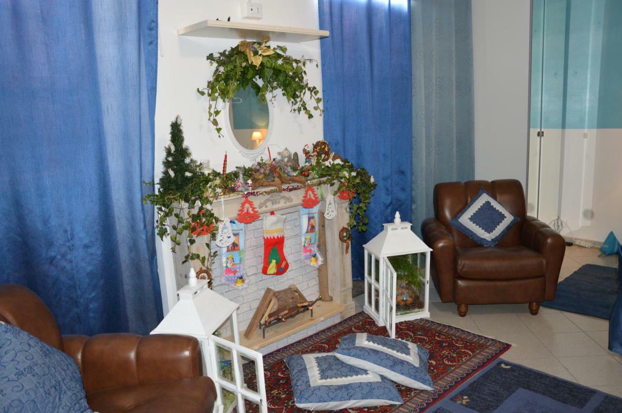 B&B Vicolo Del Chiostro Aci Sant'Antonio Luaran gambar